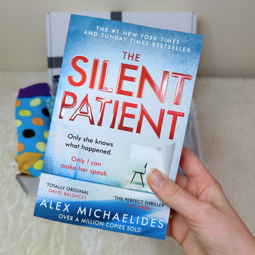 The Silent Patient book by Alex Michaelides which is included in this gift box