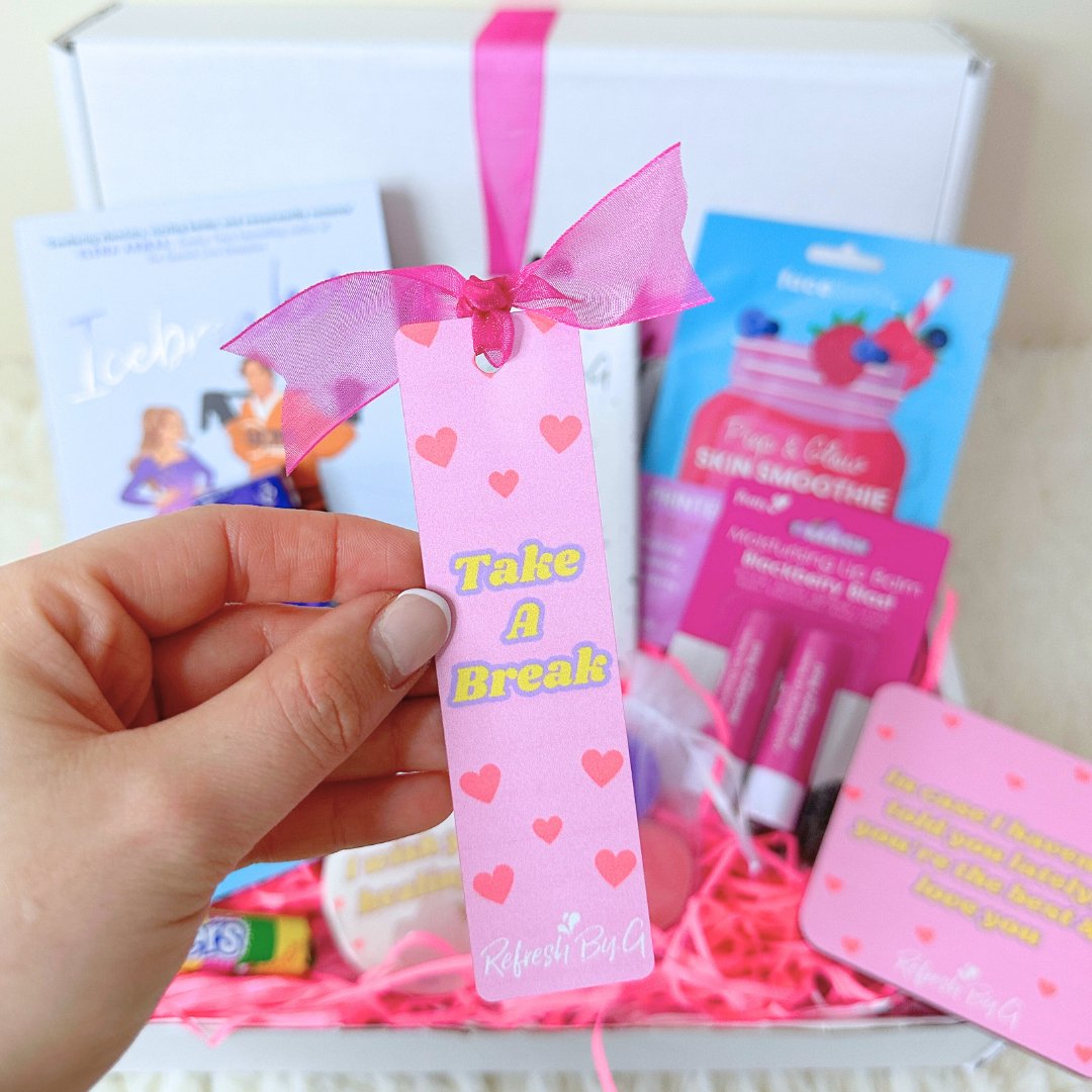 Thinking Of You Gift Box with Lisa Scottoline Book - Refresh By G